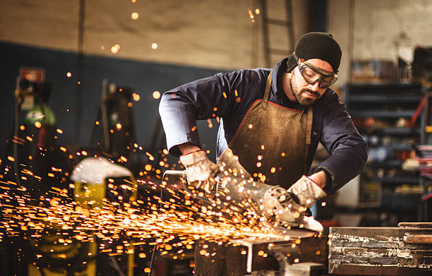 Windsor, IL Welder & Metal Fabrication Company